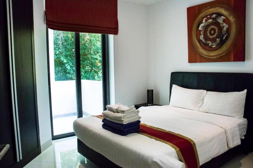 Sansuri Resort Pantai Surin Luaran gambar