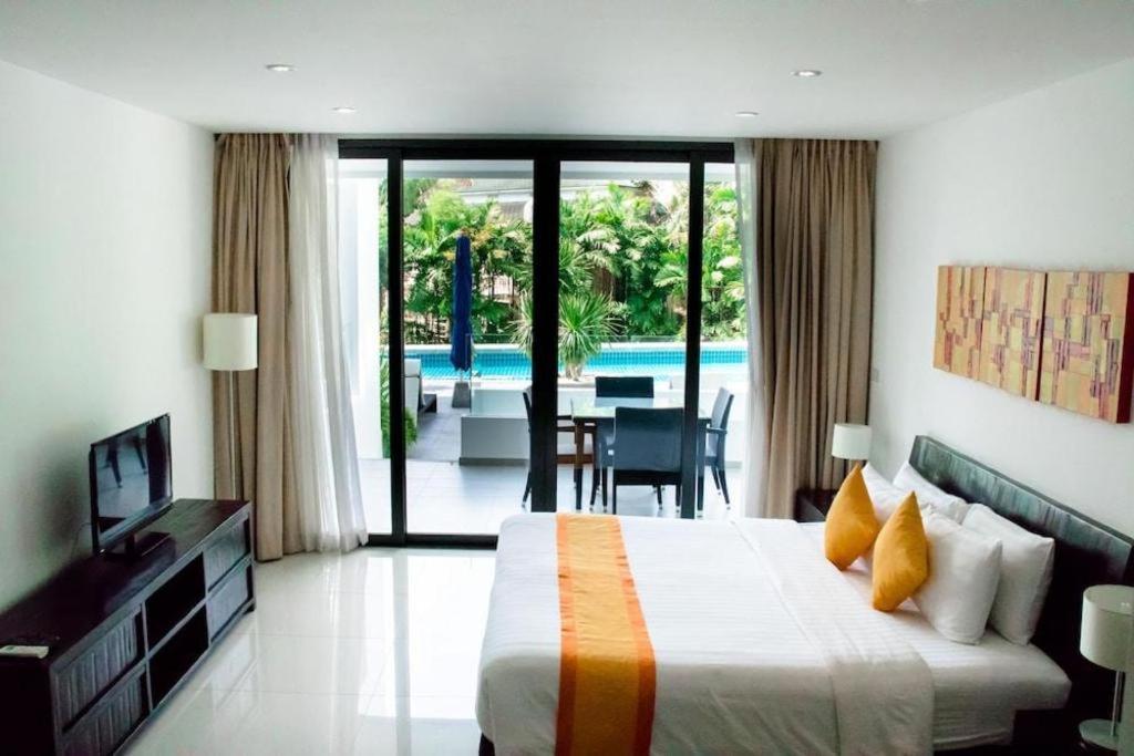 Sansuri Resort Pantai Surin Luaran gambar
